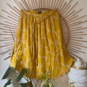 COPY - Maeve sz XL yellow and white print midi sk…